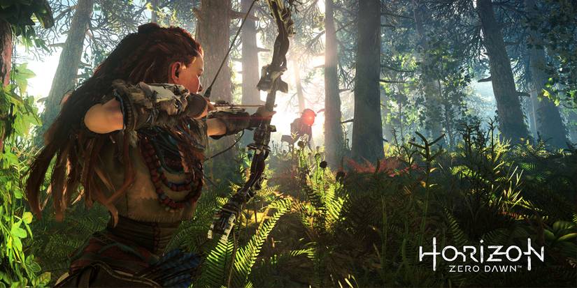 Horizon-Zero-Dawn-Aloy-aiming-arrow-at-watcher