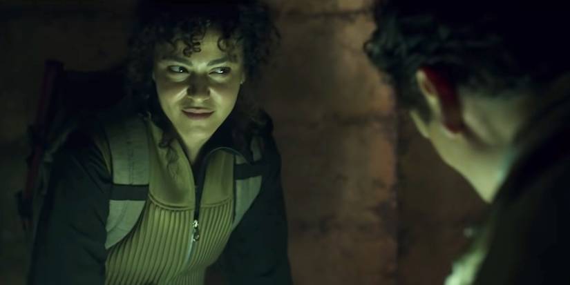 Marc and Layla explore a tomb in Moon Knight episode 4