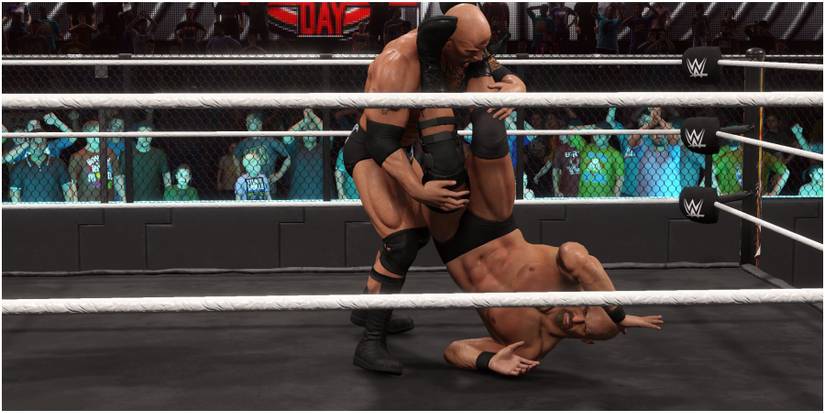 WWE 2K22 Austin countering a low attack body attack