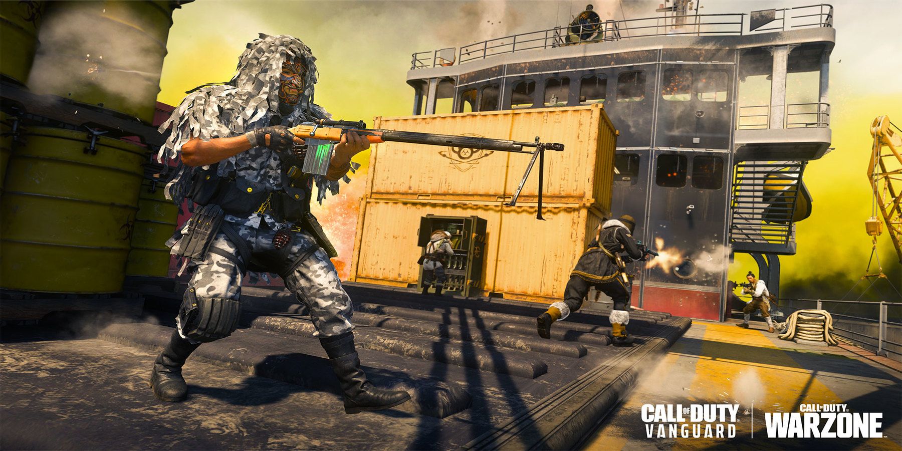 cod-warzone-fighting-by-crates