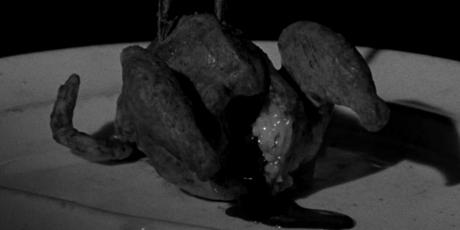 FREE HORROR eraserhead-chicken-Cropped 5 Unsettling Food Scenes In Horror Movies 