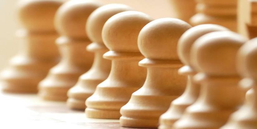 white pawns lined up