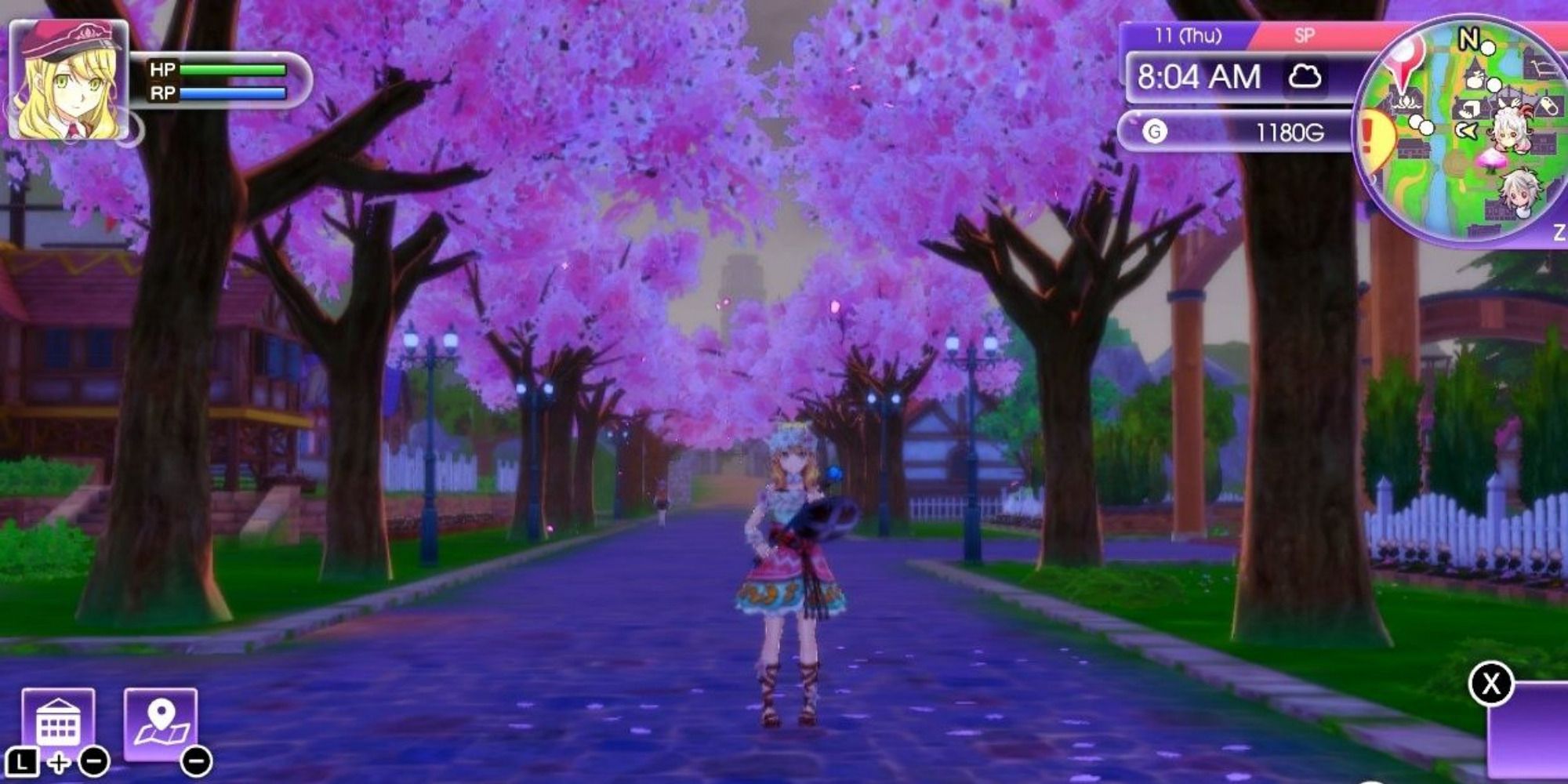 Главный герой стоит на обсаженной деревьями улице в Rune Factory 5.