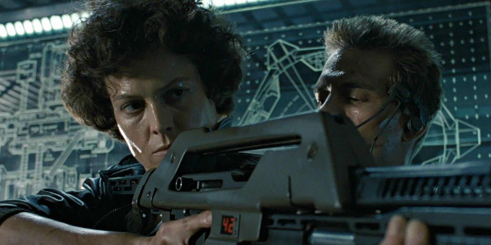 Sigourney Weaver & Michael Biehn In Aliens