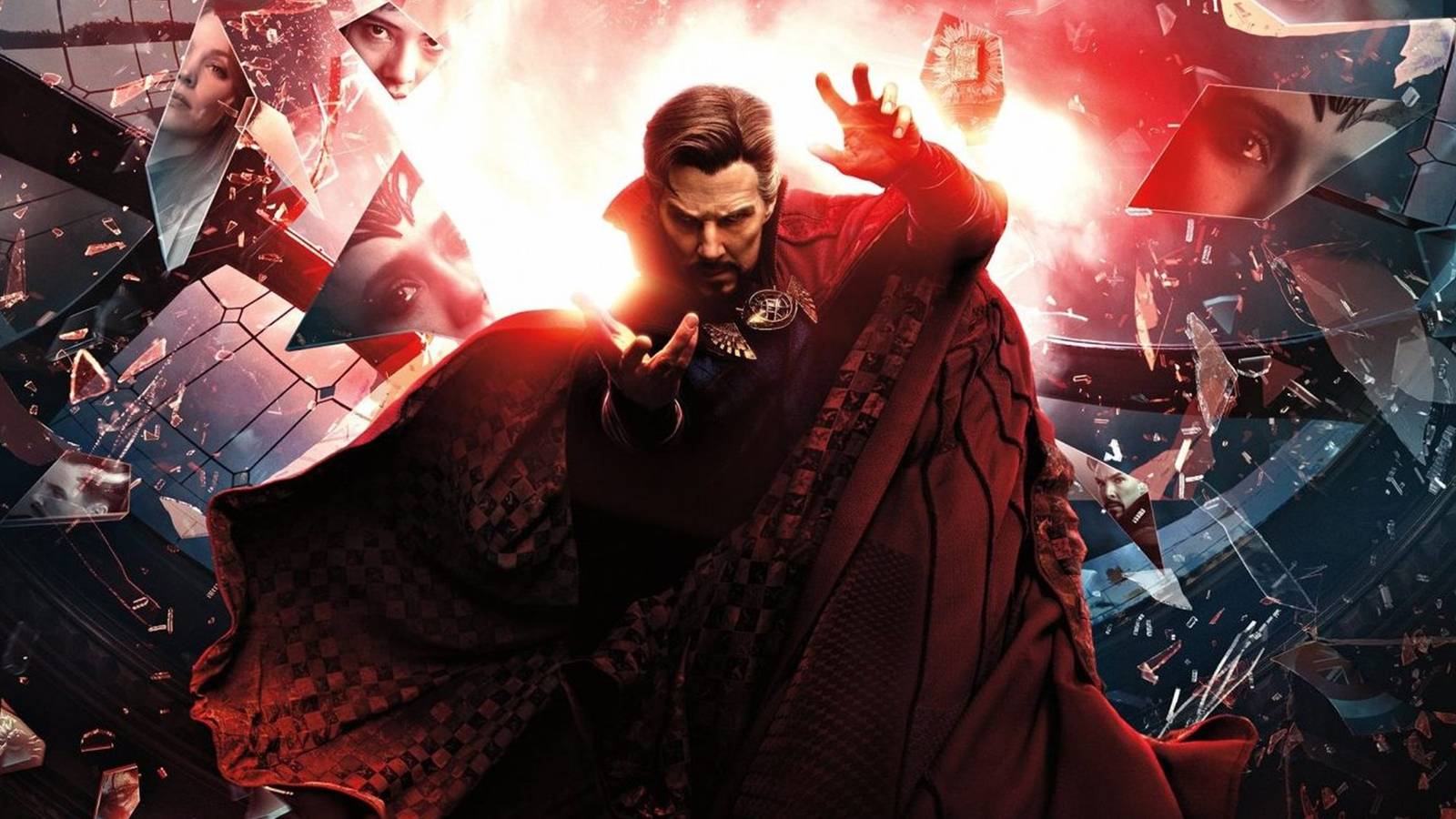 Benedict Cumberbatch on the Doctor Strange 2 poster