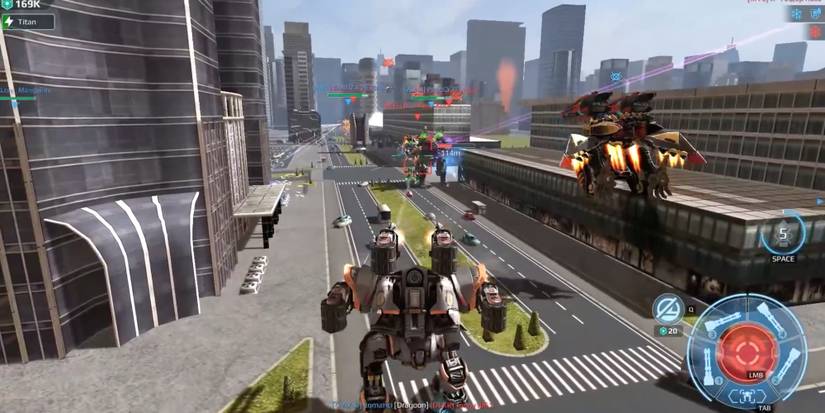 Best light weapons in War Robots - Molot - Player deals increased damage at 1.5x speed with Molot