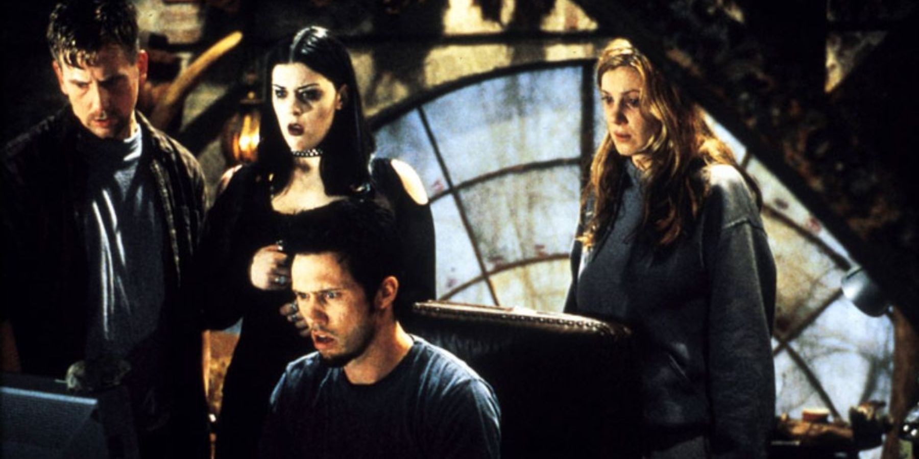 The characters looking scared in Book Of Shadows: Blair Witch 2