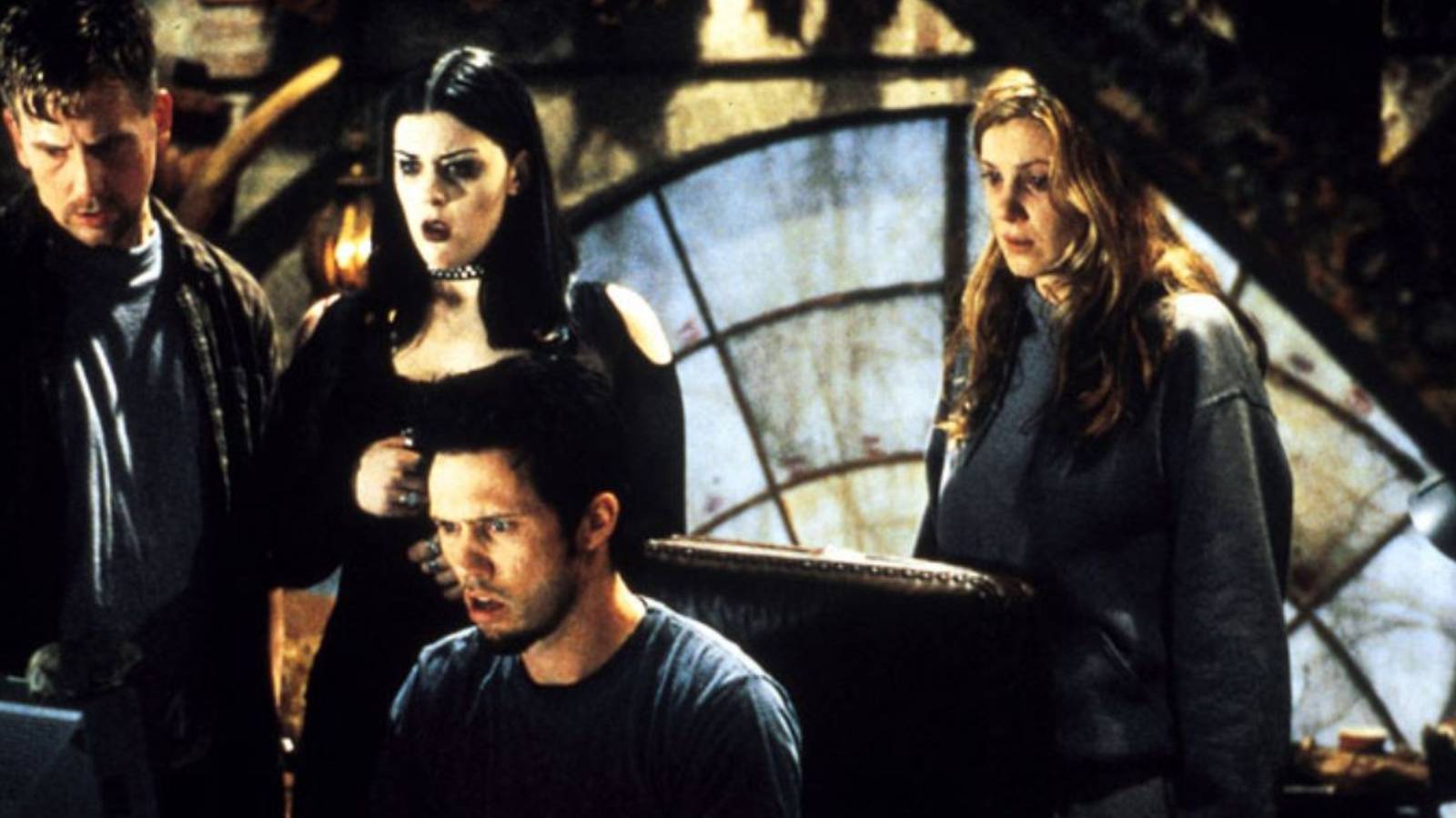 The characters looking scared in Book Of Shadows: Blair Witch 2