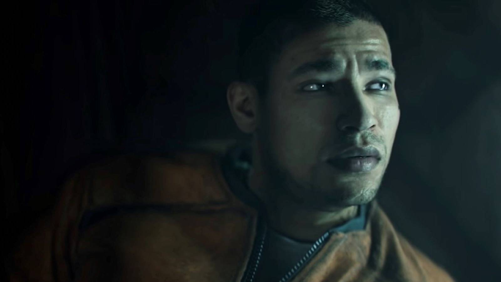 The protagonist of The Callisto Protocol leaning to one side