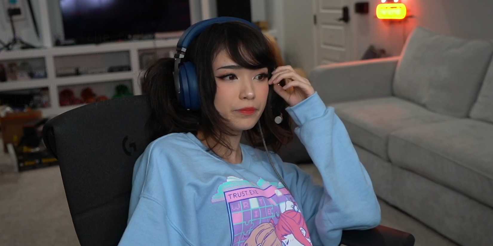 Emiru Twitch stream screenshot