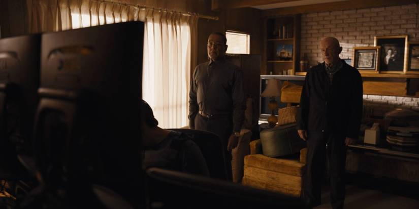 Gustavo Fring and Mike in headquarters