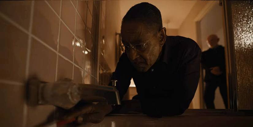 Gus Fring cleaning bathtub in Better Call Saul