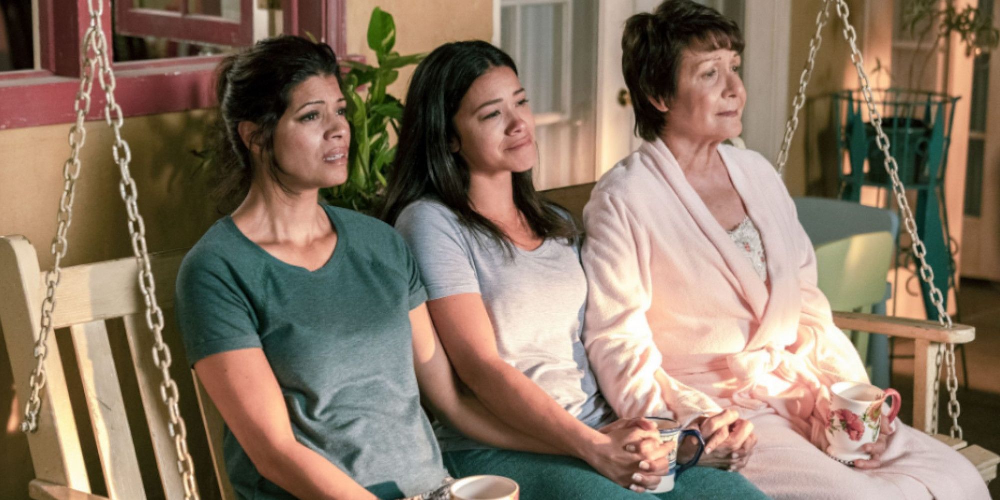 Jane The Virgin The Villanueva women