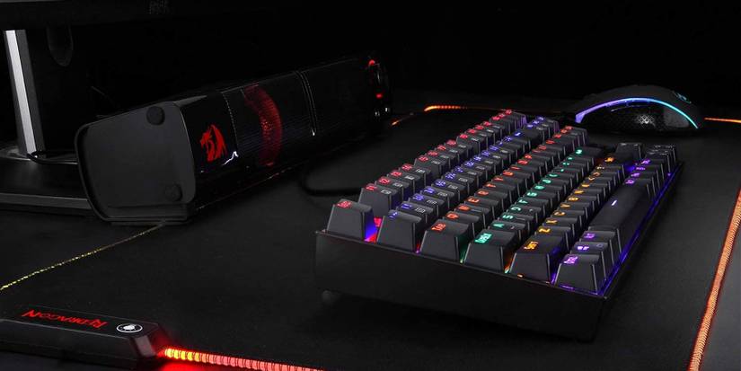 Redragon K552 keyboard