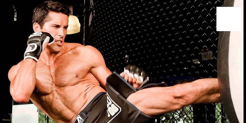 Scott Adkins kickboxing