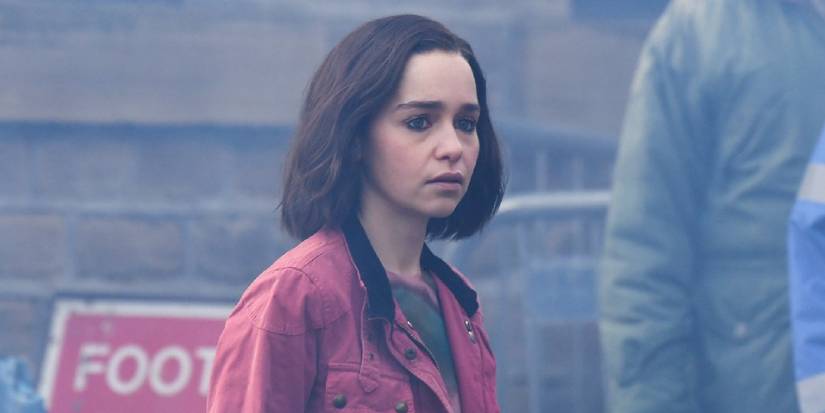 Emilia Clarke on set as an unidentified character for Secret Invasion