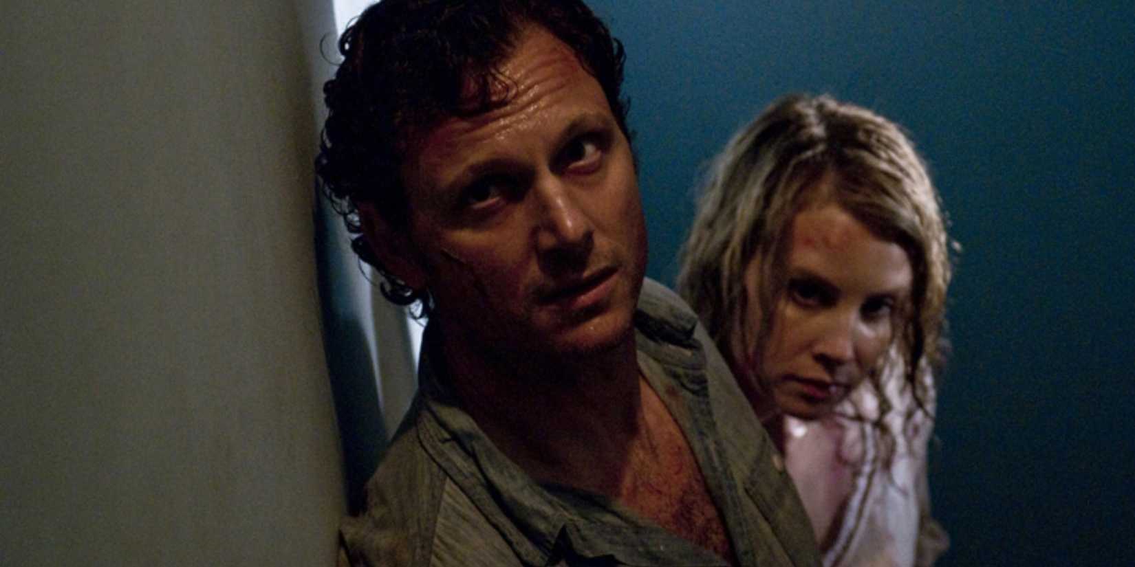 John (John Goldwyn) and Emma (Monica Potter) in The Last House On The Left (2009)