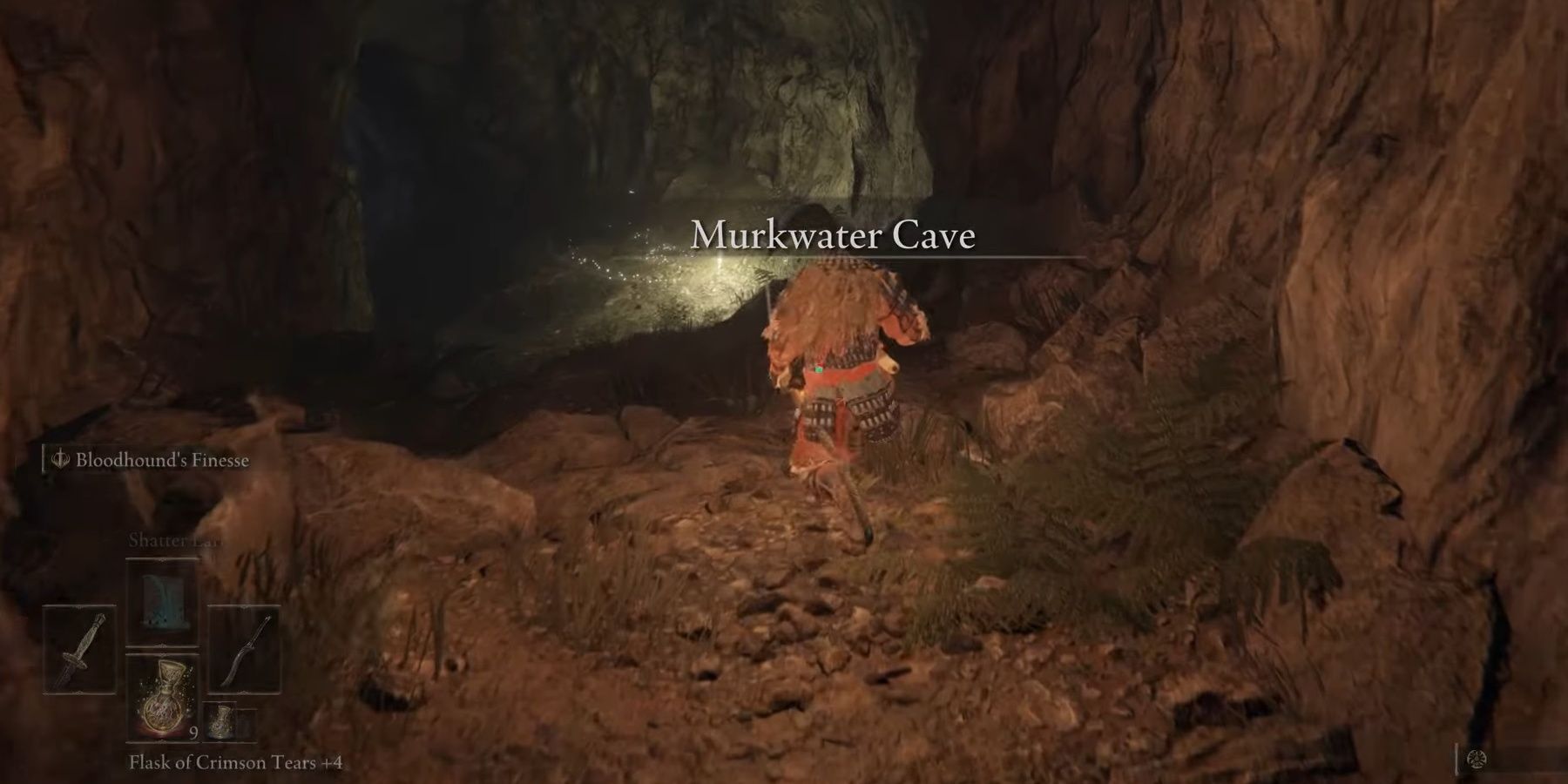 The Tarnished Entering Murkwater Cave 