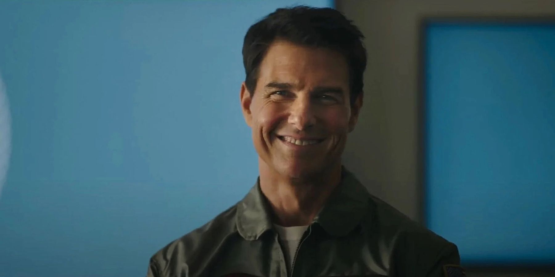Tom Cruise Top Gun Maverick Smile