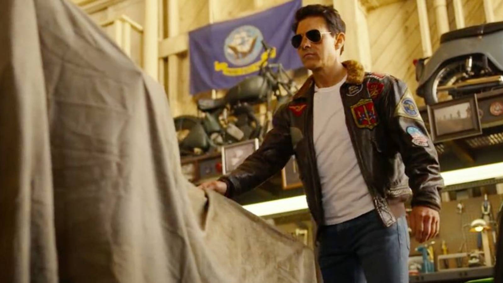 Tom Cruise wearing Top Gun: Maverick jacket China Taiwan