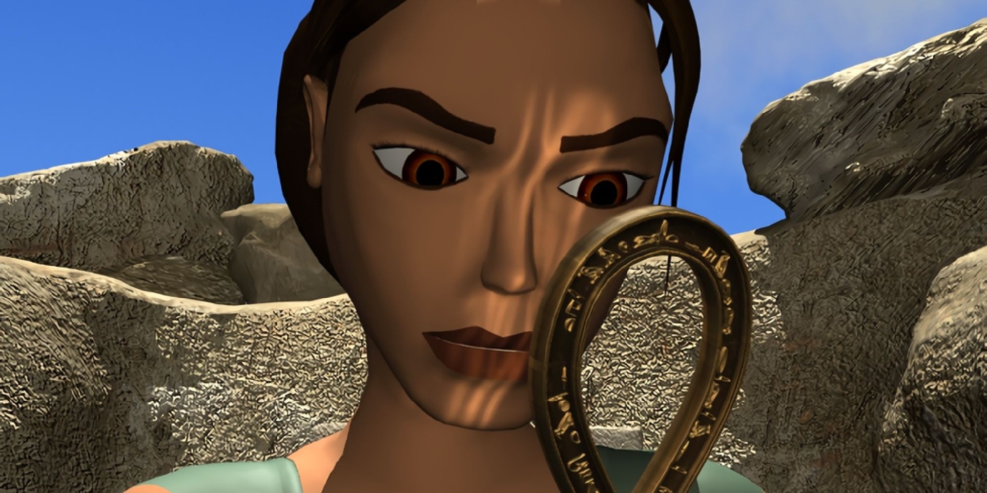 Lara staring at the Amulet of Horus outside in Egypt in Tomb Raider 4