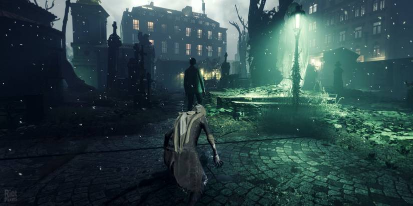 A Kindred stalking someone in Vampire: The Masquerade - Bloodhunt