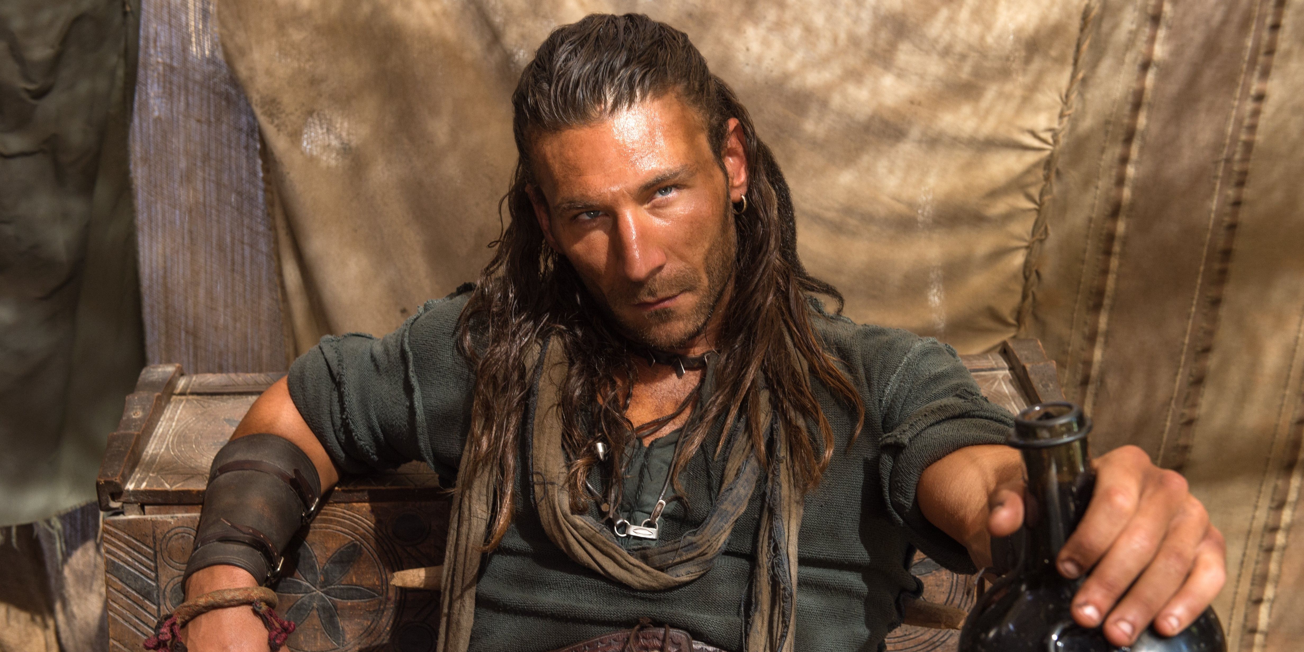 Zach McGowan in Black Sails