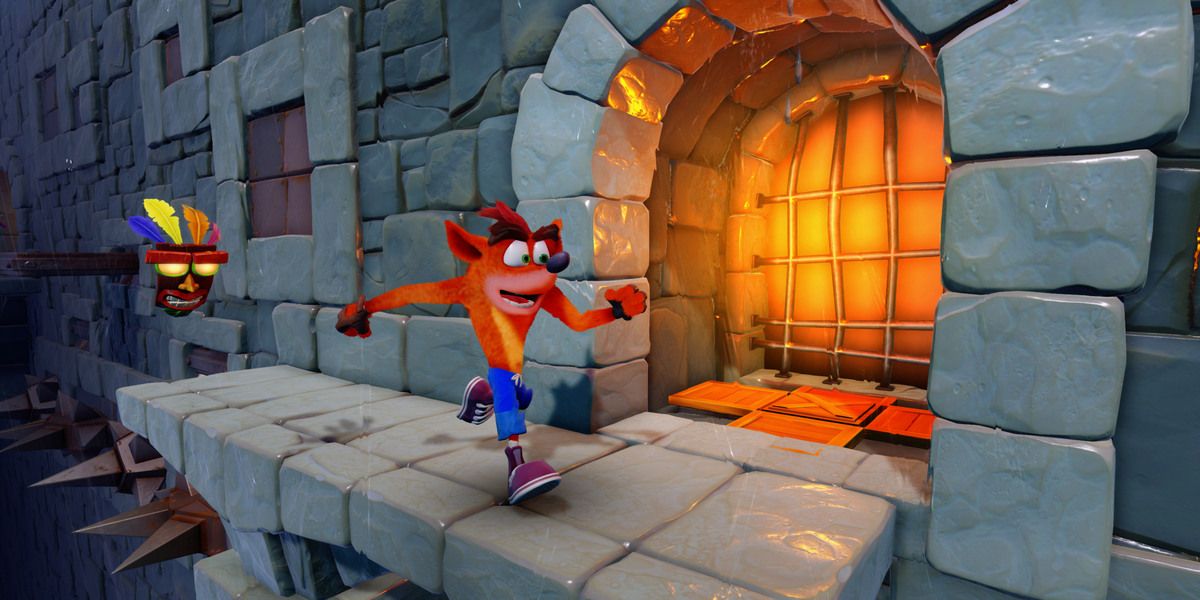 Crash Bandicoot crash smiling and running