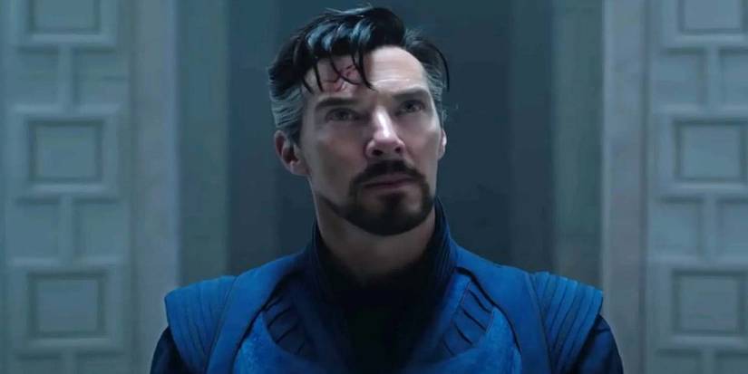 doctor-strange-looks-at-illuminati