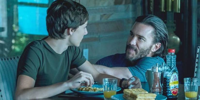 Jonah Byrde and Ben Davis at the breakfast table