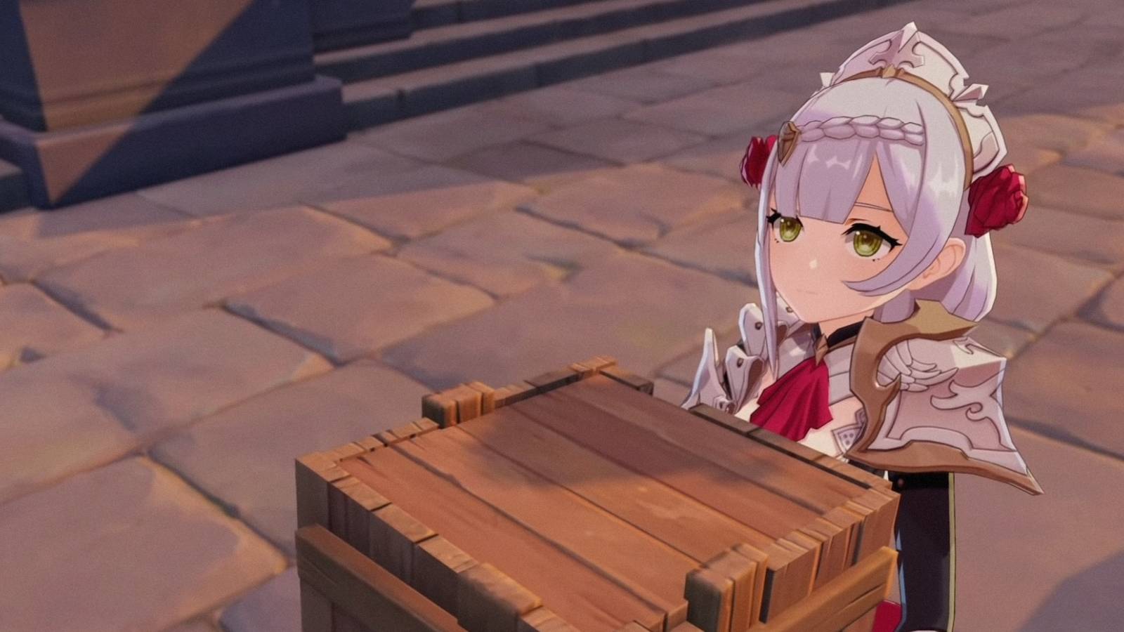 noelle holding a box in genshin impact