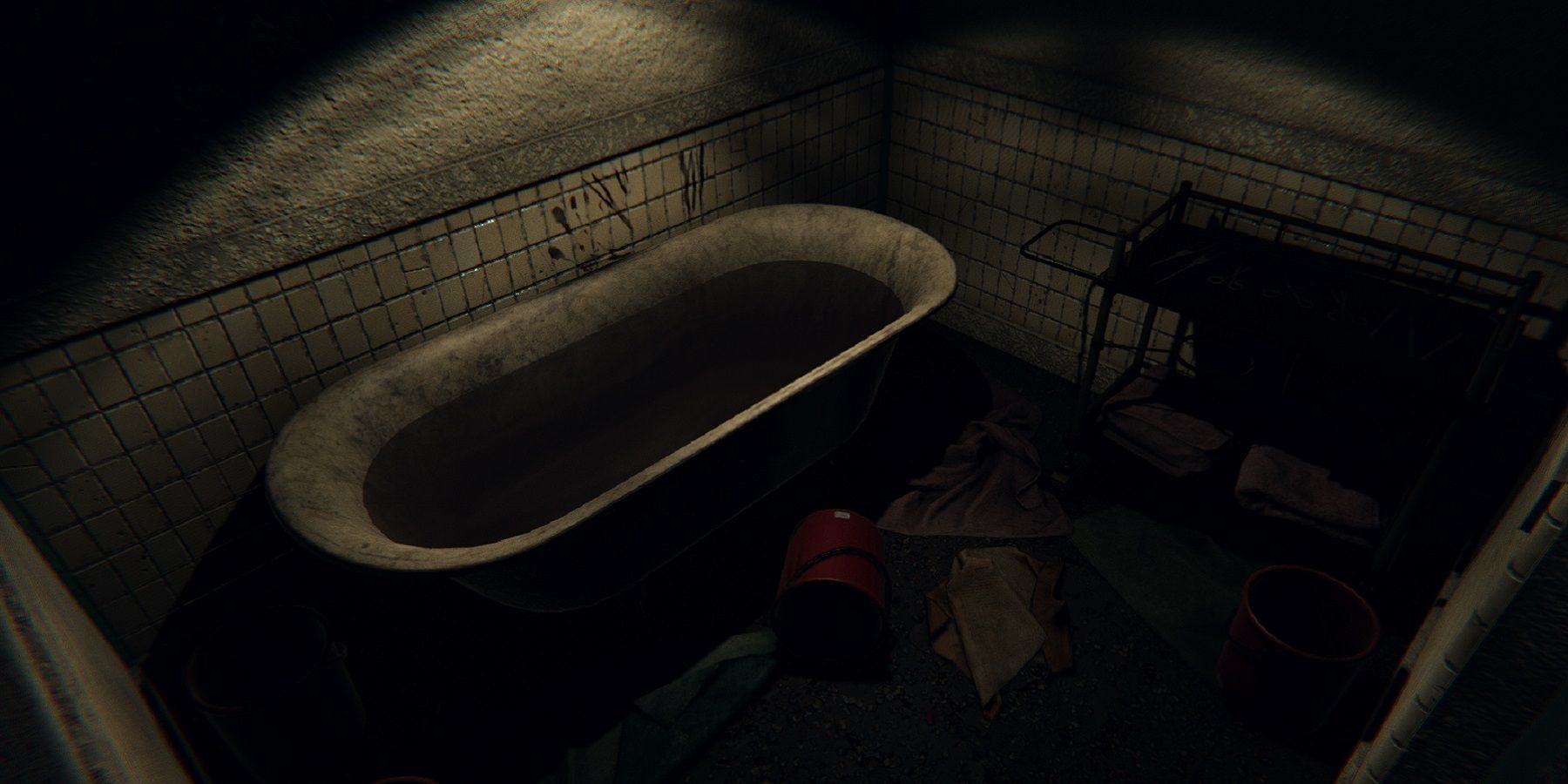 Screenshot from Phasmophobia showing a dirty bathtub in a dimly lit room.