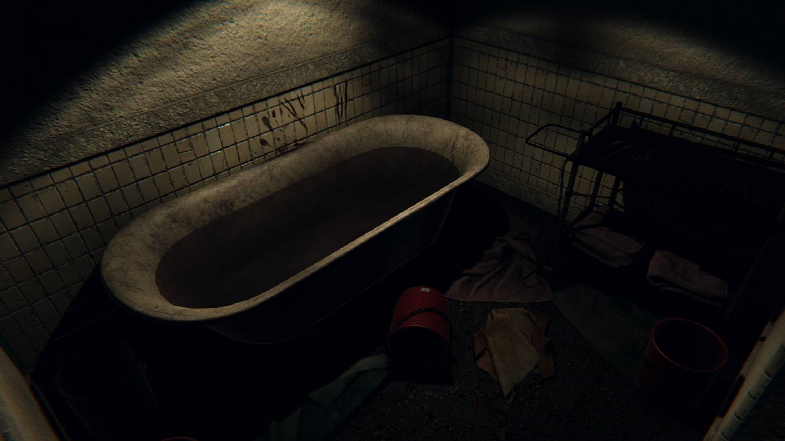 Screenshot from Phasmophobia showing a dirty bathtub in a dimly lit room.
