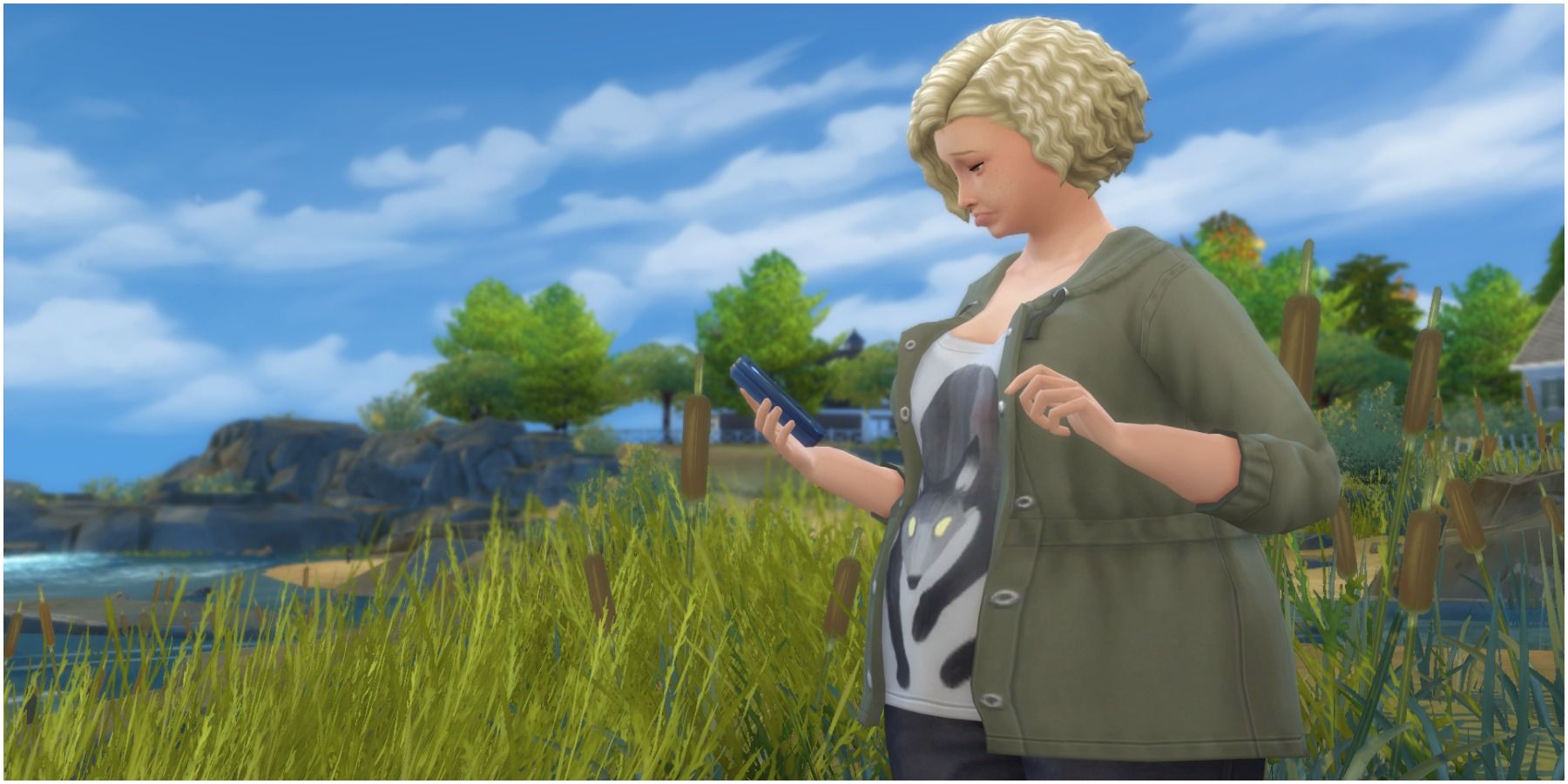Plus size Sim checking her phone.
