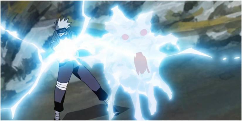 Kakashi uses his beast Chidori attack vs Pain