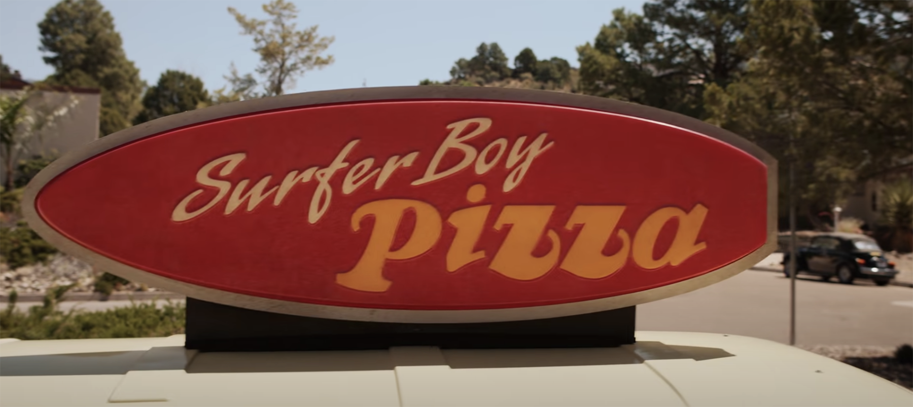 stranger-things-surfer-bro-pizza