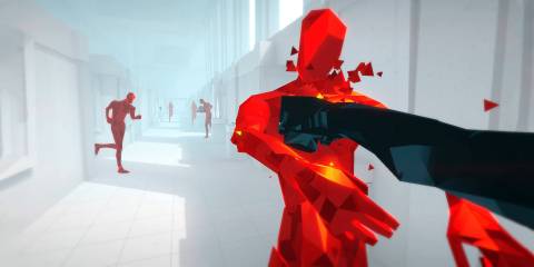 superhot player punching an enemy 