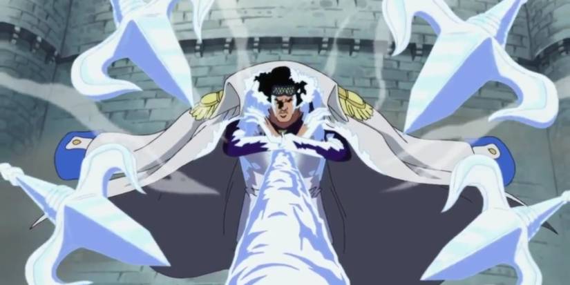 aokiji freezing Whitebeard's weapon