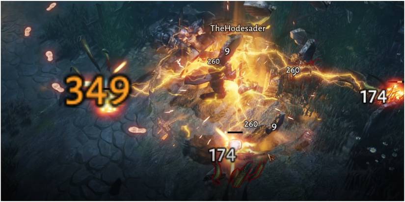 Diablo Immortal Damaging A Cluster Of Worms With A Falling Sword Landing