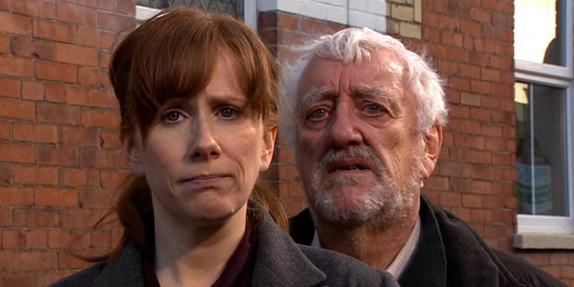 Doctor Who turn left Donna and Wilf 