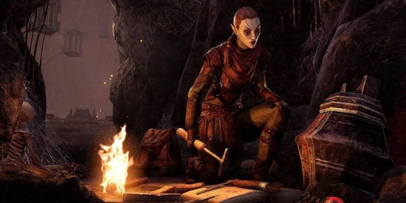 Mirri searching for antiques