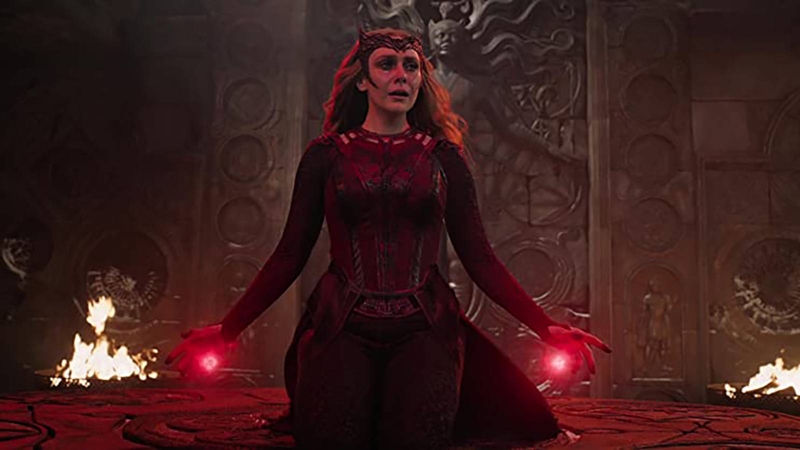 Elizabeth Olsen Scarlet Witch