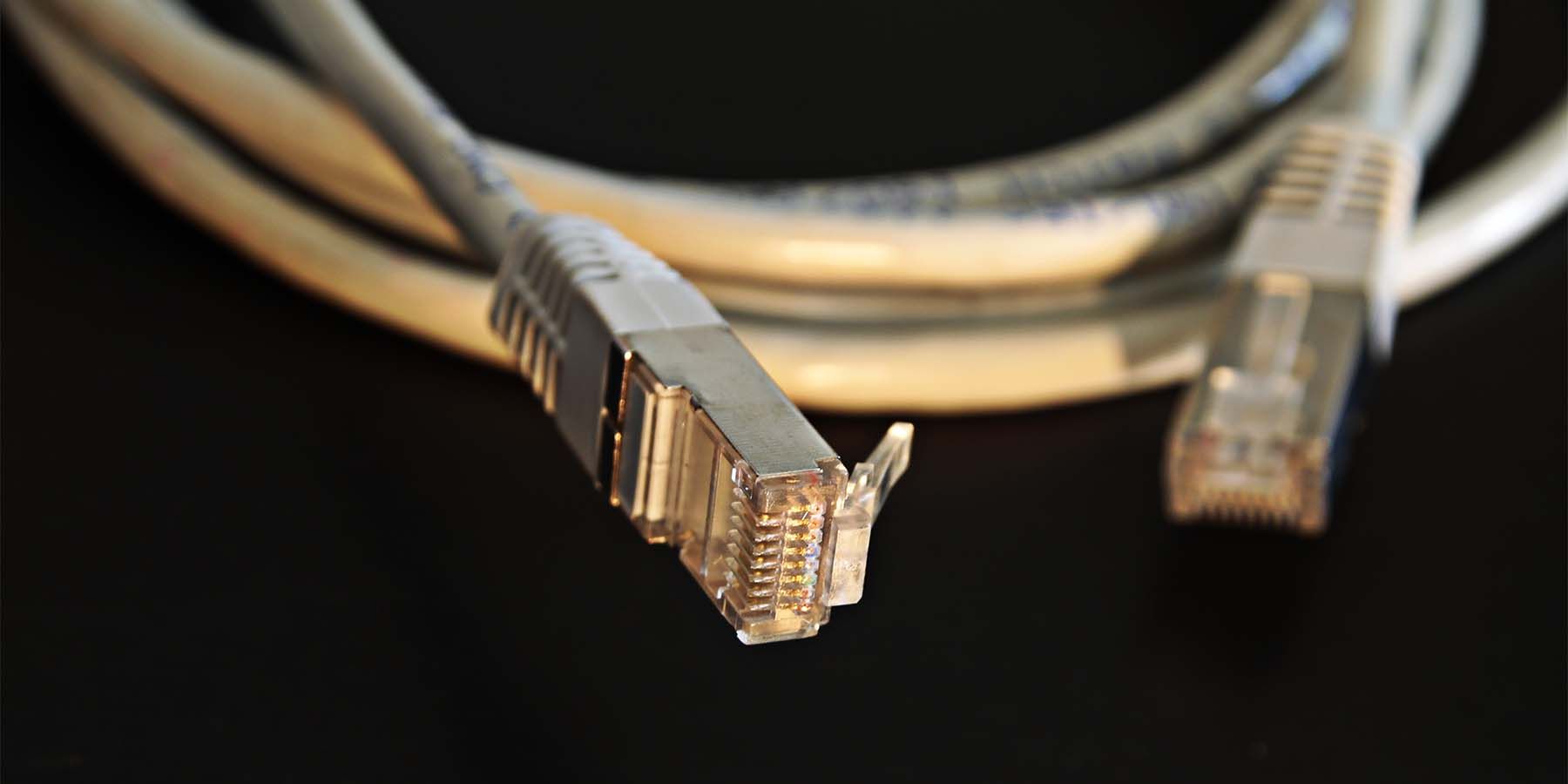 Cat 7 Cable vs Cat 8.2. Провод Ethernet. Кабеля для телекоммуникаций. VDI кабель.