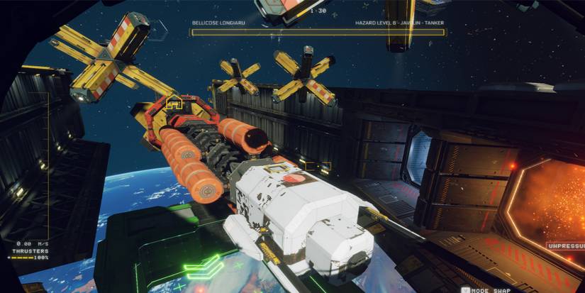 Hardspace Shipbreaker - a ship in space