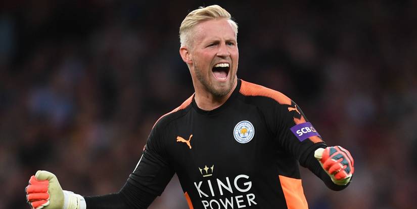 Kasper Schmeichel playing for Leicester City