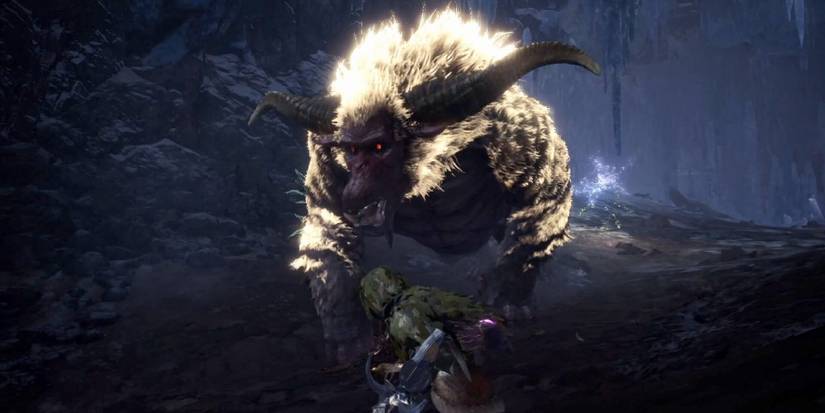 A hunter approaching a Furious Rajang in Monster Hunter World