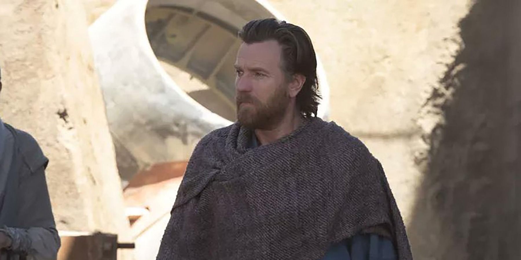 Ewan McGregor as Obi-Wan Kenobi on Tatooine