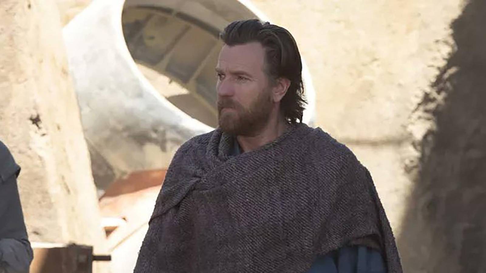 Ewan McGregor as Obi-Wan Kenobi on Tatooine