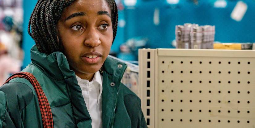 The Bear production still of Ayo