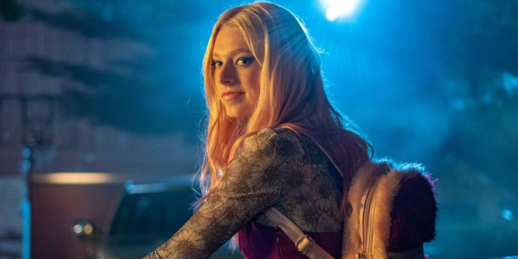 Tigris Snow Hunter Schafer